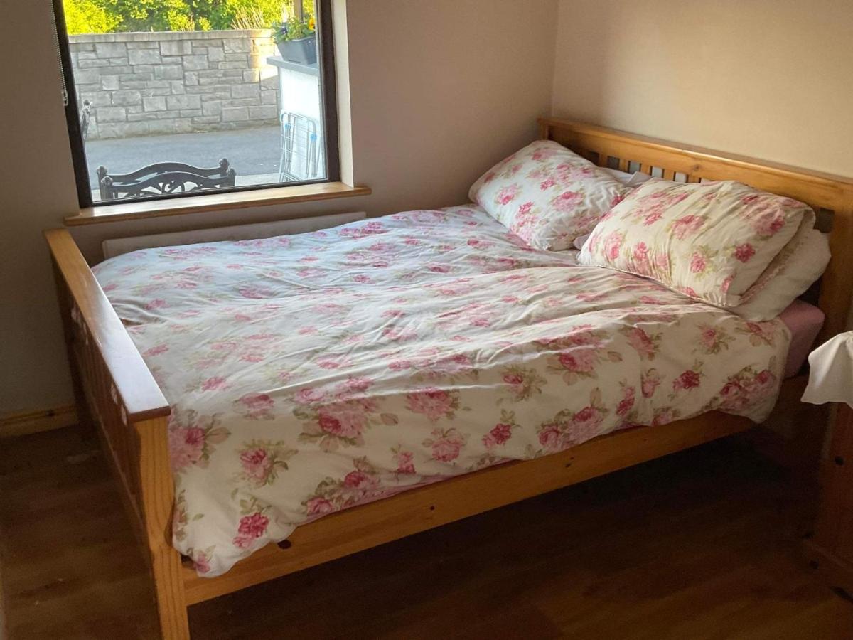 Yenooc House Apartment Galway Bagian luar foto