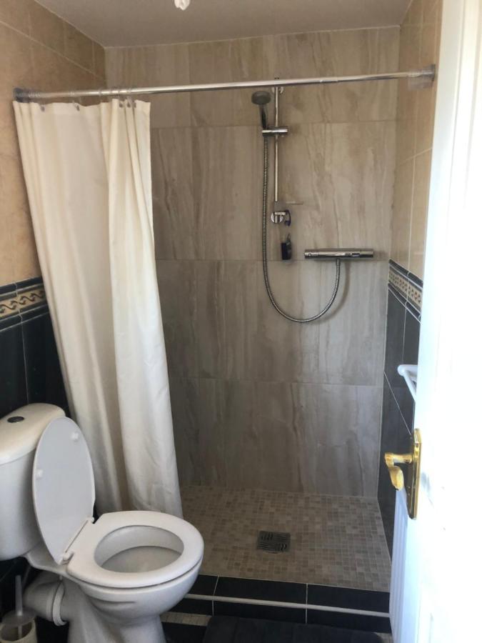 Yenooc House Apartment Galway Bagian luar foto