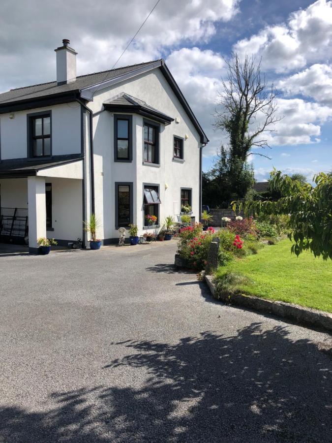 Yenooc House Apartment Galway Bagian luar foto